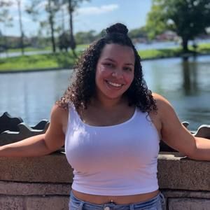 Meet your Posher, Erika